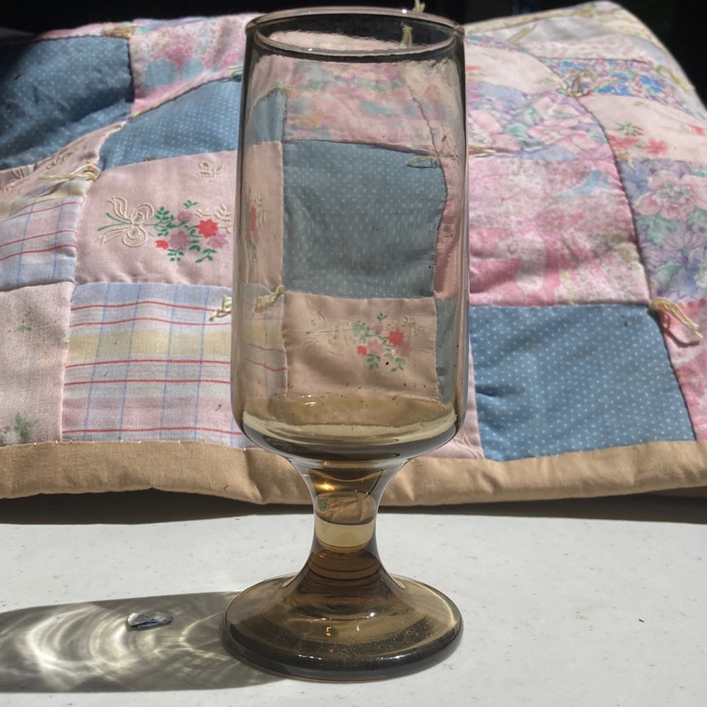 Set of 8 smokey glasses